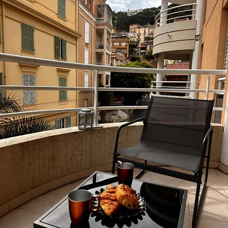 2p - Vue Et Montagne - Monaco *